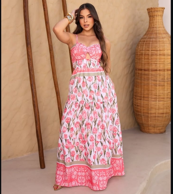 Vestido longo feminino floral rosa
